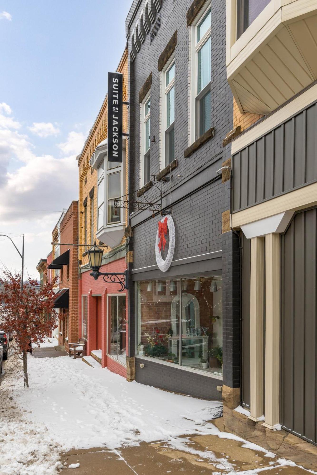 Chic Dowtown Escape-Walk To Shops & Dining - Oh Amish Country Millersburg Eksteriør bilde